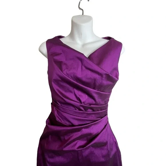 Talbot Runhof Purple Gown Drape Waist Formal Dress‎ Size 6 Sleeveless Silk Blend